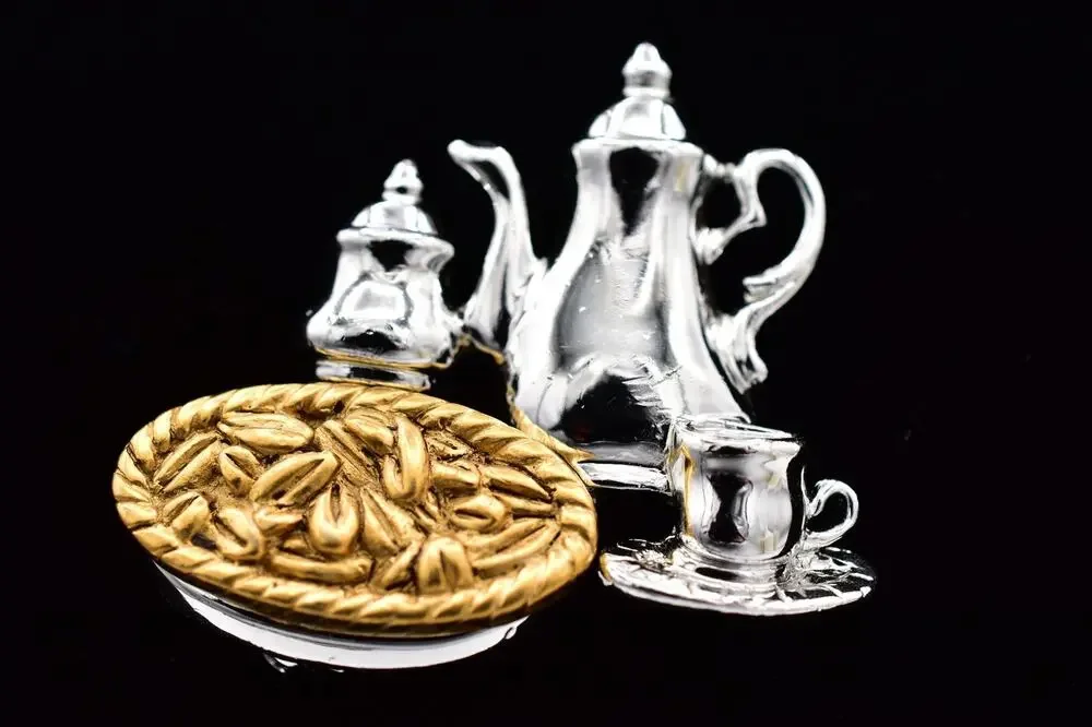 Danecraft Vintage Tea Coffee Service Brooch Two Tone Gold Silver Signed NOS A25
